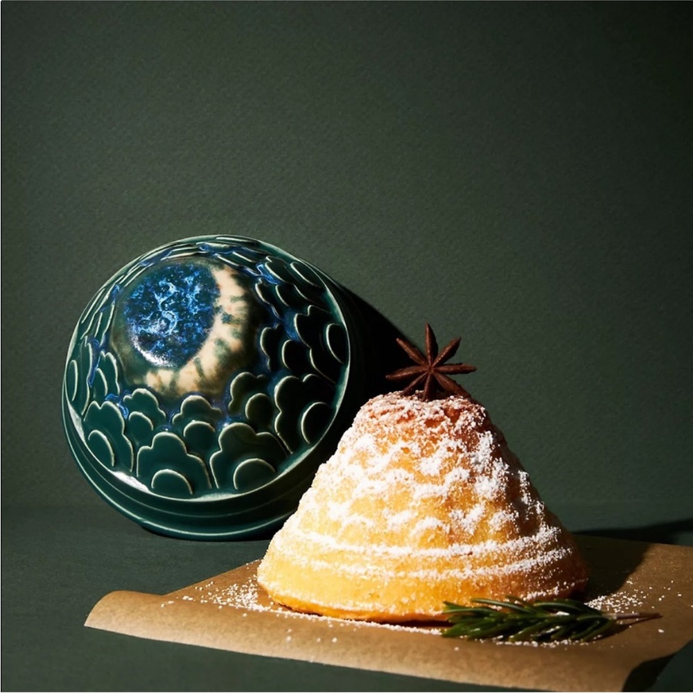 Anthropologie BRAND NEW, Pudding Mold No tags but have never been used